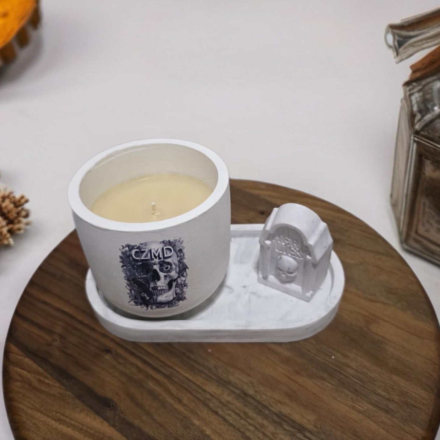 Urban Grave Ritual Set – Kokulu Mum & Taş Kurukafa Biblo