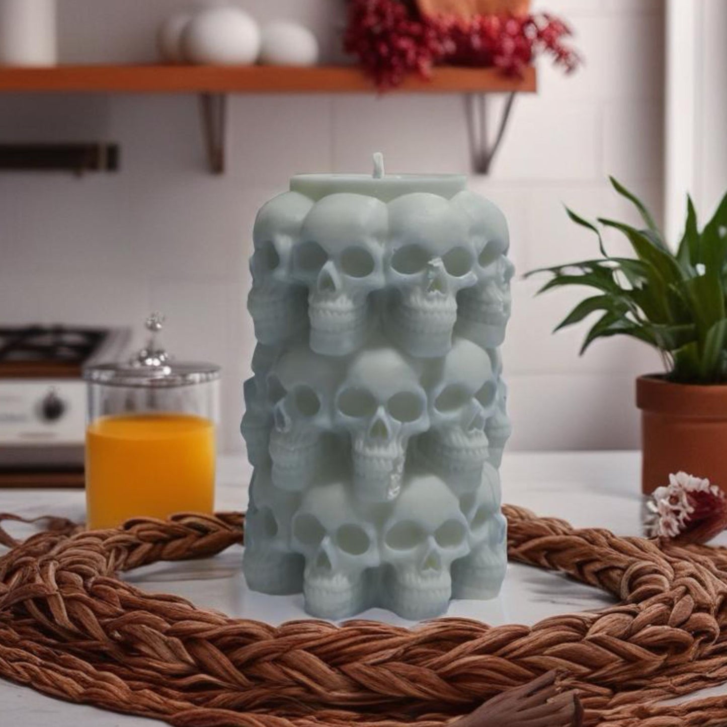 Skull Tower Soya Wax Mum